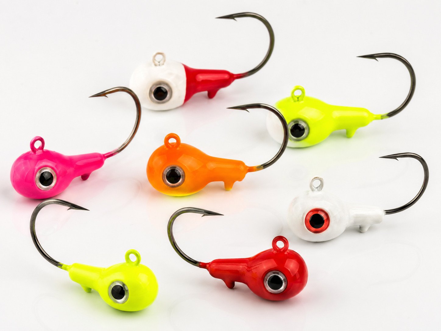 Painted jig heads with powder coating and bright lure colors