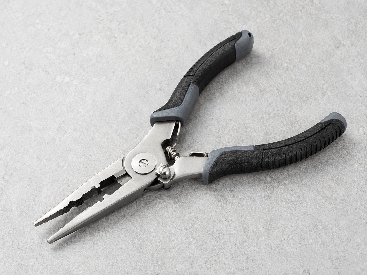Fishing pliers for lure fishing and terminal tackle use